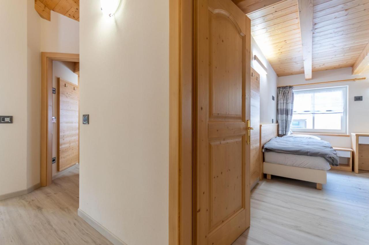Chalet Butterfly 3 Mazzin Εξωτερικό φωτογραφία